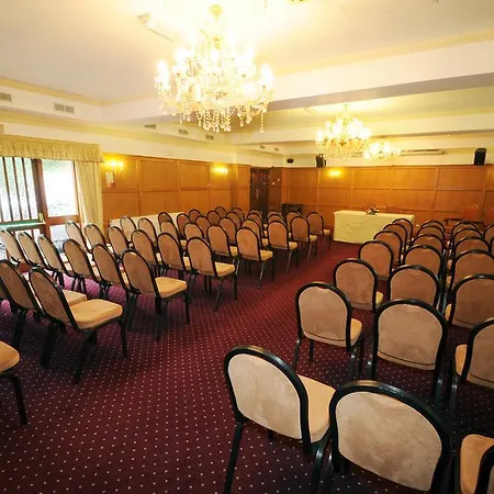 Grimstock Country House 3* Birmingham